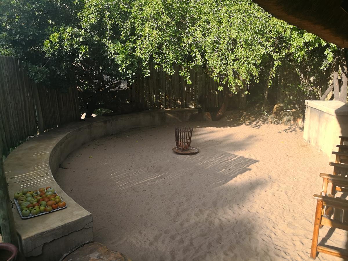Touch Of Africa Lodge Lanseria Kültér fotó