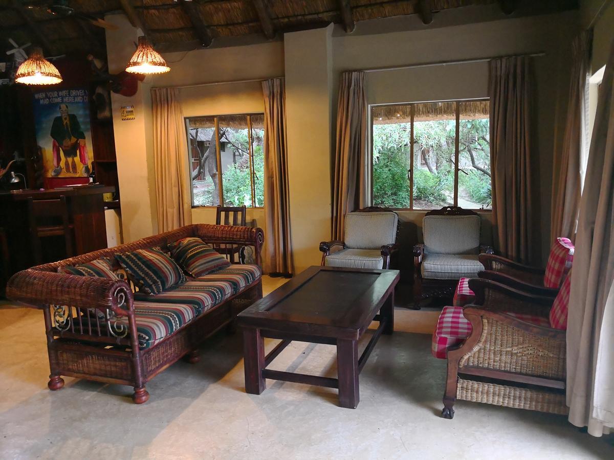 Touch Of Africa Lodge Lanseria Kültér fotó